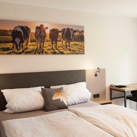 Haus Mannertal Hotel Binscheid Bagian luar foto